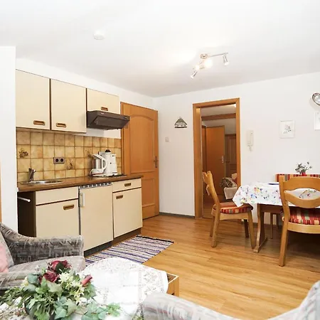 Otel Haus Regner Reit im Winkl
