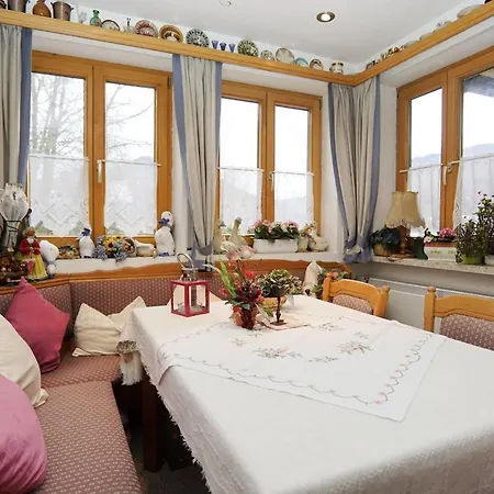Hotel Haus Regner *